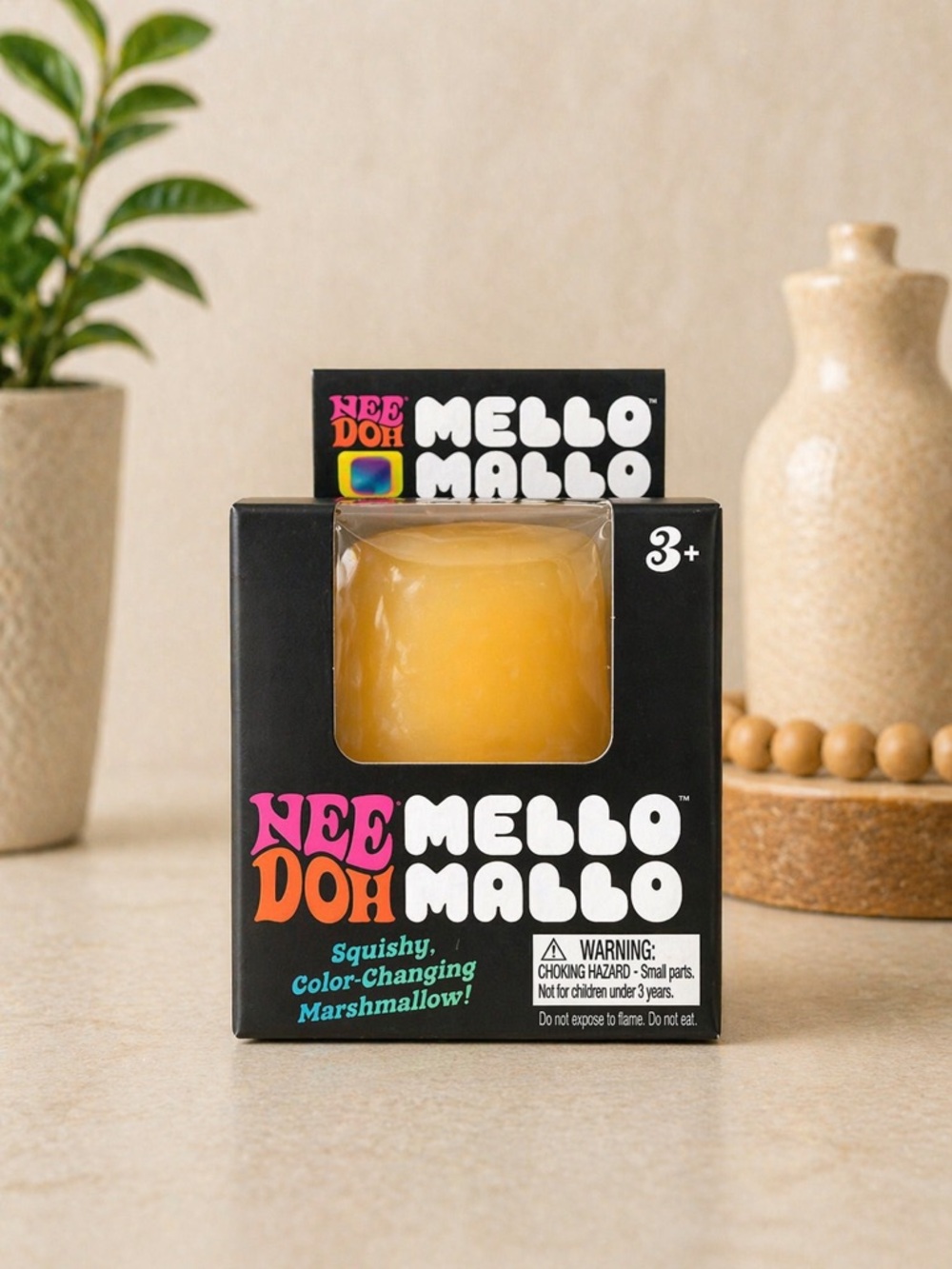 Mello Mallo Yellow Color-Changing Marshmallow Toy